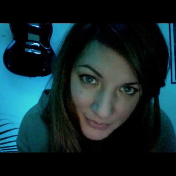 ALL SHIPPING NOW $4.99!  Also receive 15% off any bundle of 3 or more items! - Picture 5 of 6